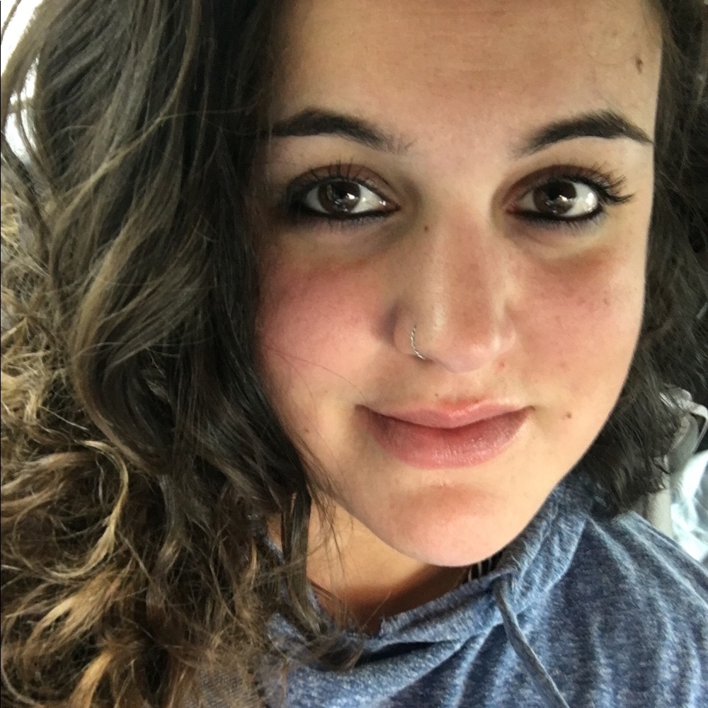 Meet your Posher, Haley